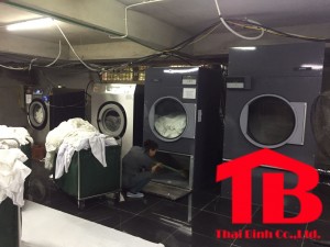 lắp đặt máy giặt công nghiệp 1 lắp đặt máy giặt công nghiệp 1